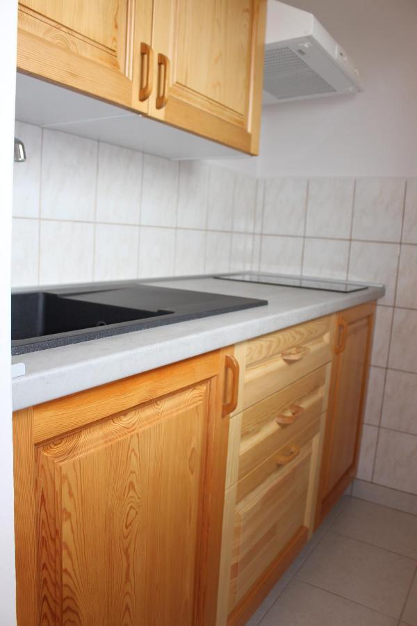Lizi Apartman Alsóörs エクステリア 写真